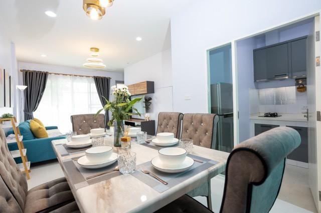 ให้เช่าทาวน์โฮม 3 ชั้น บ้านกลางเมือง ถนนลาดพร้าว 71 ซอยนาคนิวาส 34 พร้อมเฟอร์นิเจอร์และเครื่องใช้ไฟฟ้า ใกล้ Central Eastville 3