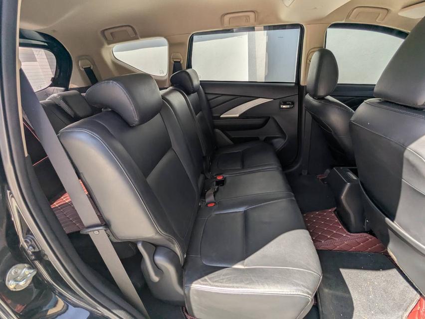 mitsubishi xpander 1.5 GT 6