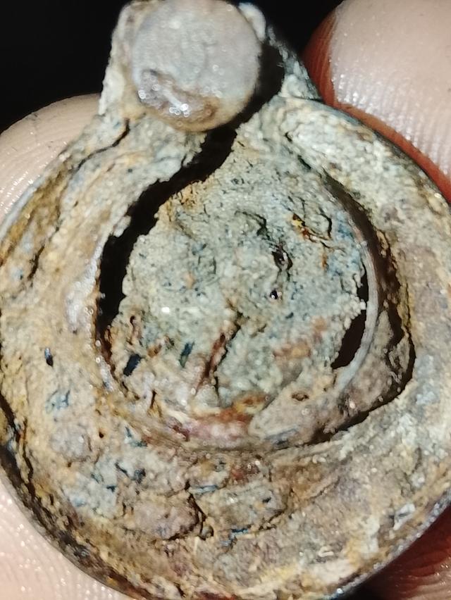 พระเก่าๆโบราณหินแปลกมีรอยแกะจากคนโบราณของเก่ายุ90 รูปที่ 3