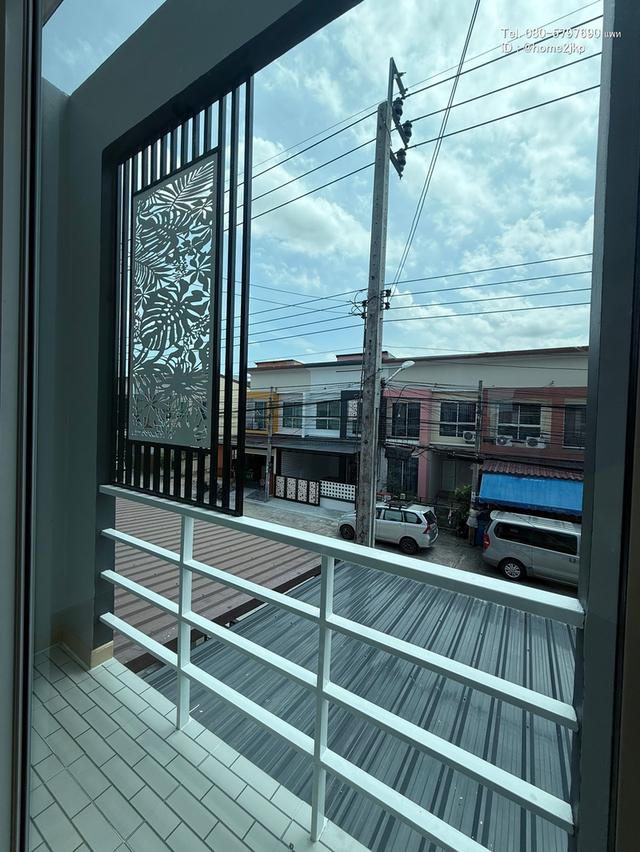 หมู่บ้านเพ็ญศิริ 4 เลียบวารี หนองจอก บ้านรีโนเวทใหม่ ต้นซอย โซนหนองจอก 13