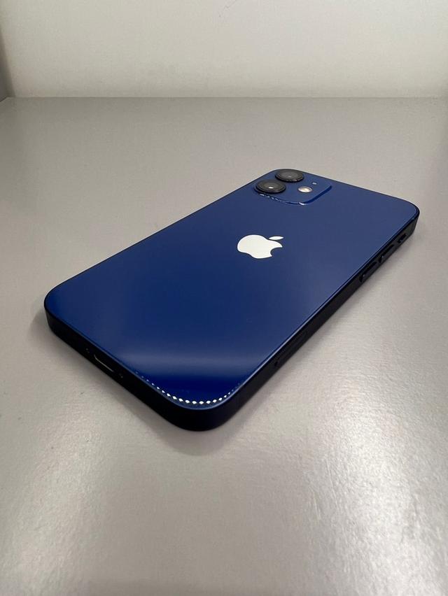 iPhone 12 64GB Blue 3