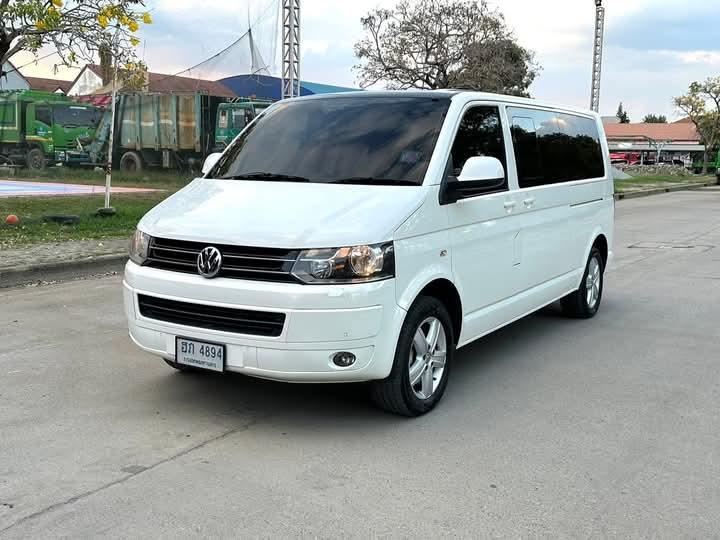 Volkswagen Caravelle สีขาวสวยๆ 2