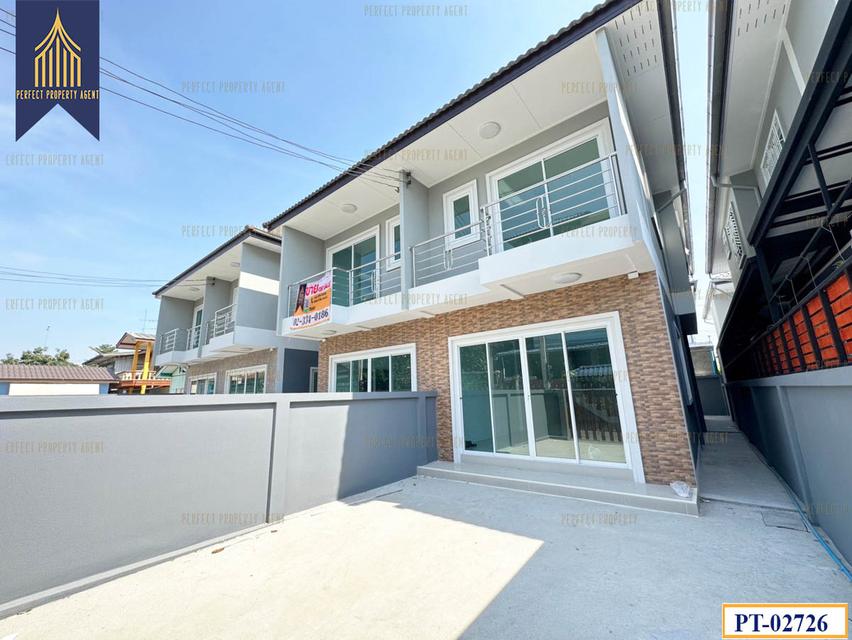 ขาย ทาวน์เฮ้าส์แฝดสร้างใหม่ ทำเล สุขุมวิท เทพารักษ์ ศรีนครินทร์ 2