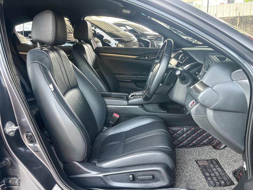 Honda Civic FK 1.5Turbo ปี18 11