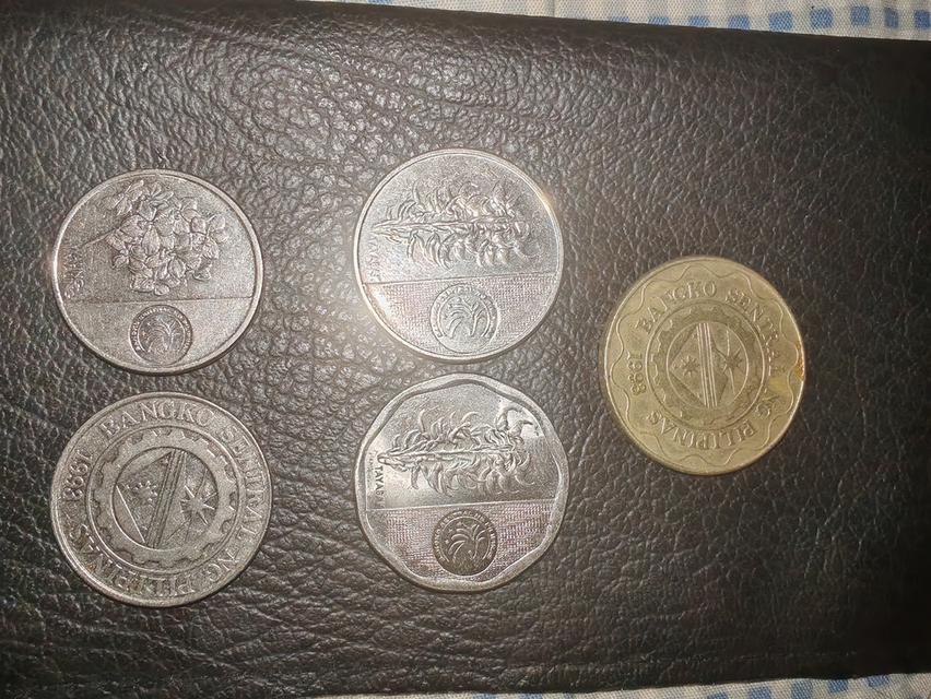 เหรียญเงินตราต่างประเทศ