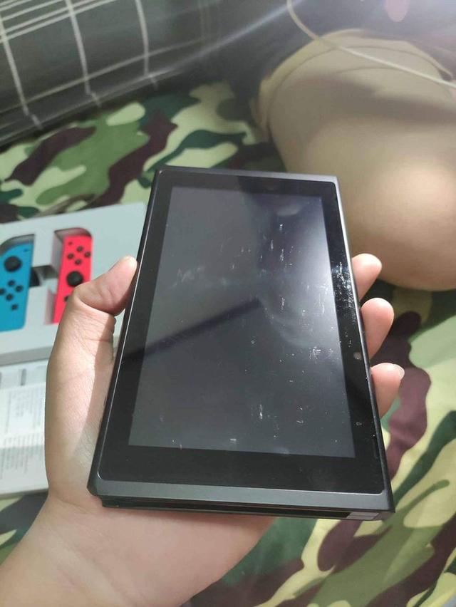 Nintendo switch v2 ใช้งานปกติทุกอย่าง 4