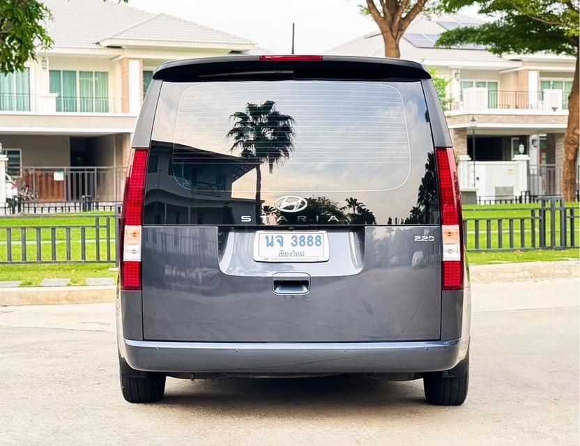 รหัสรถ AVA3888 ⭐️ Hyundai Staria 2.2 Diesel ปี 2022 เจ้าของเดียว