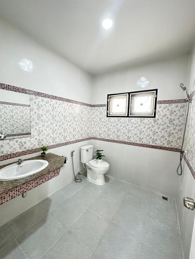 หมู่บ้านบุรีรมย์ คู้บอน 41 12