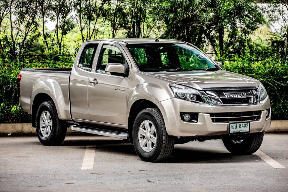 Isuzu D-Max Hi-Lander Cab 2.5 Ddi Z TOP สีน้ำตาล ปี 2013 รหัส GT8402