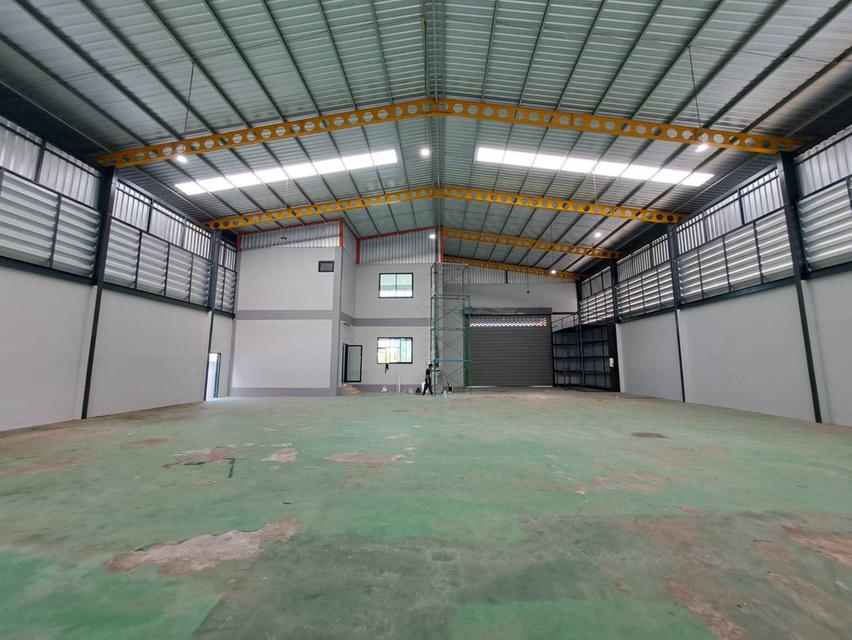 ขายและให้เช่า โรงงาน/โกดัง บ้านเกาะ สมุทรสาคร ซ.วัดพันธุวงษ์ รีโนเวทใหม่ก่อนส่งมอบ พร้อมดำเนินกิจการทันที ขอใบรง.4ได้ 3