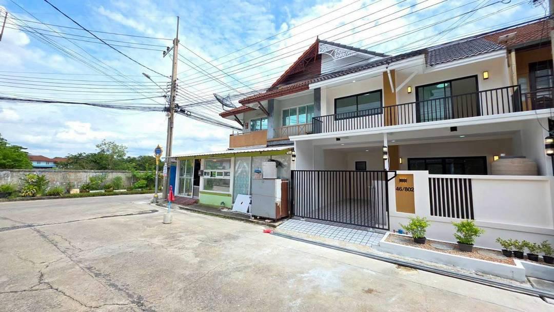 หมู่บ้านพฤกษา3 ถนนวัดลาดปลาดุก บางบัวทอง ทาวน์เฮาส์ 2 ชั้น ตกแต่งใหม่พร้อมอยู่ มีระเบียง รับลม หน้ากว้าง 6 เมตร 19