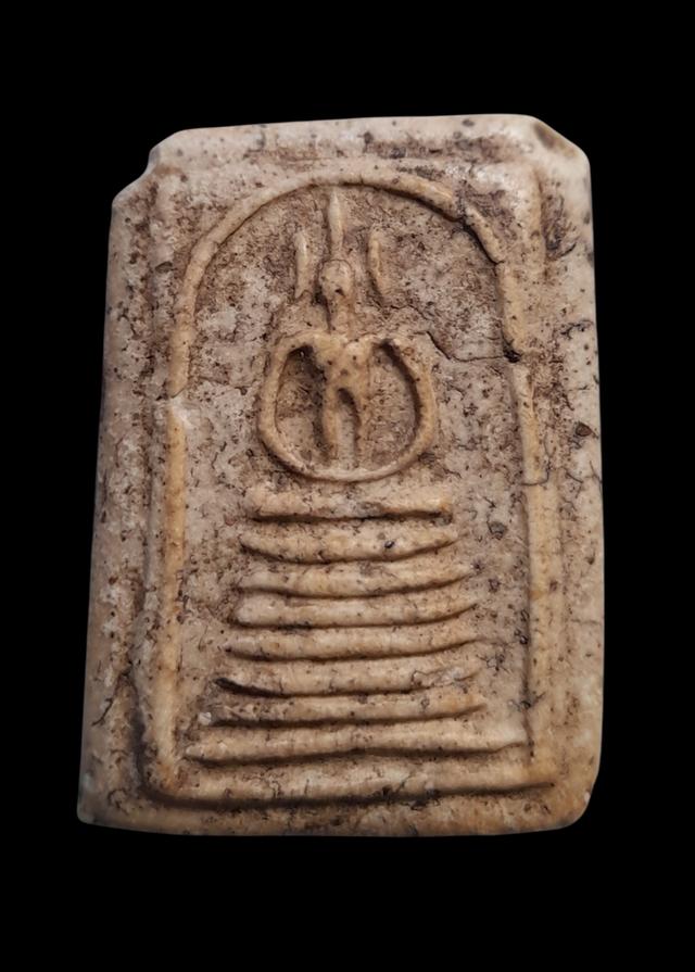 พระสมเด็จ วัดเกศไชโย พิมพ์ 7 ชั้น