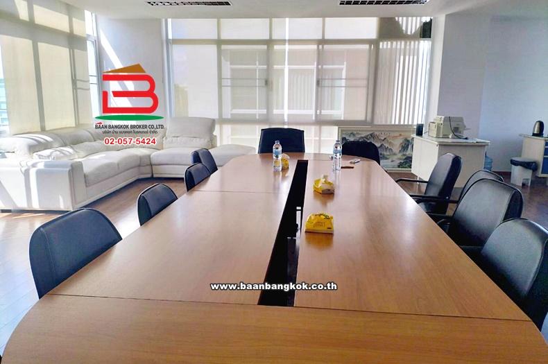 โฮมออฟฟิศ เนื้อที่ 54.3 ตร.ว. โครงการ บิซ แกลเลอเรีย (ซอยนวลจันทร์ 24) ถนนเลียบทางด่วนรามอินทรา(ประดิษฐ์มนูธรรม) แขวงคลองกุ่ม เขตบึงกุ่ม 8