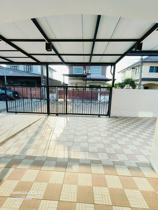 บ้านเดี่ยวมีนบุรี  คลองสามวา  นิมิตใหม่  หมู่บ้านเคซีการ์เด้นโฮม 6 บ้าน 4 ห้องนอน มีห้องนอนชั้นล่าง นัดชมบ้าน 085-318-6868 คุณวา 5