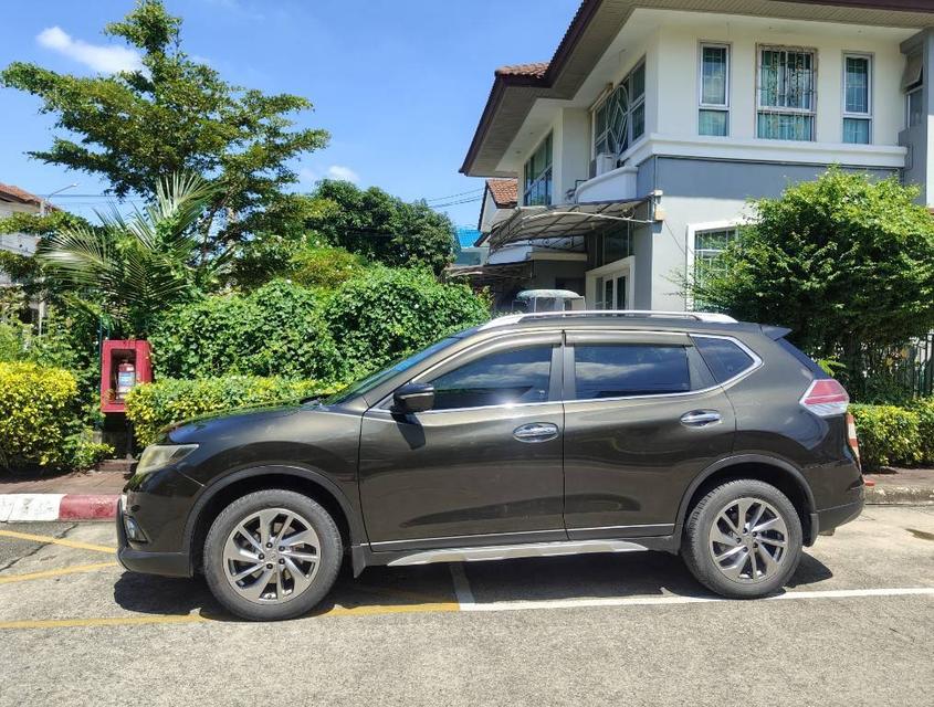 ์์์Nissan X-Trail 2.5V 4WD รุ่นท็อป 2015  9