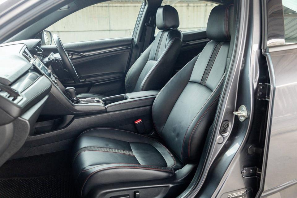 ตัวท็อปขับสนุก Honda Civic FK 1.5 Turbo RS ไมล์แท้ 97 รูปที่ 14