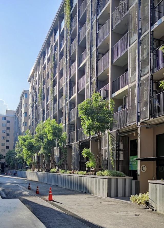 2BR blossom condo @ sathorn - chreonrat 3