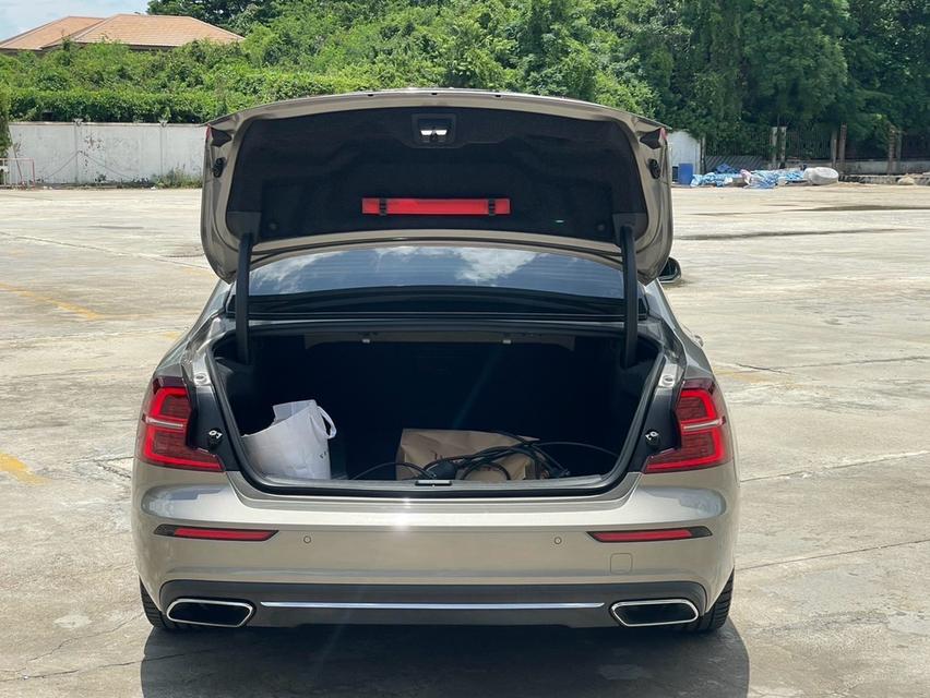 Volvo S60 Recharge T8 Momentum AWDปี 2021 เลขไมล์ 74,xxx km. รูปที่ 15