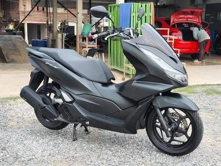 Honda PCX สวยๆ 2