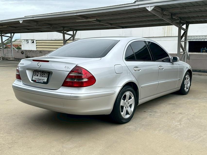 Mercedes-Benz E220 2.2L CDI Classic (W211) รถสภาพสวยพร้อมใช้งาน 7