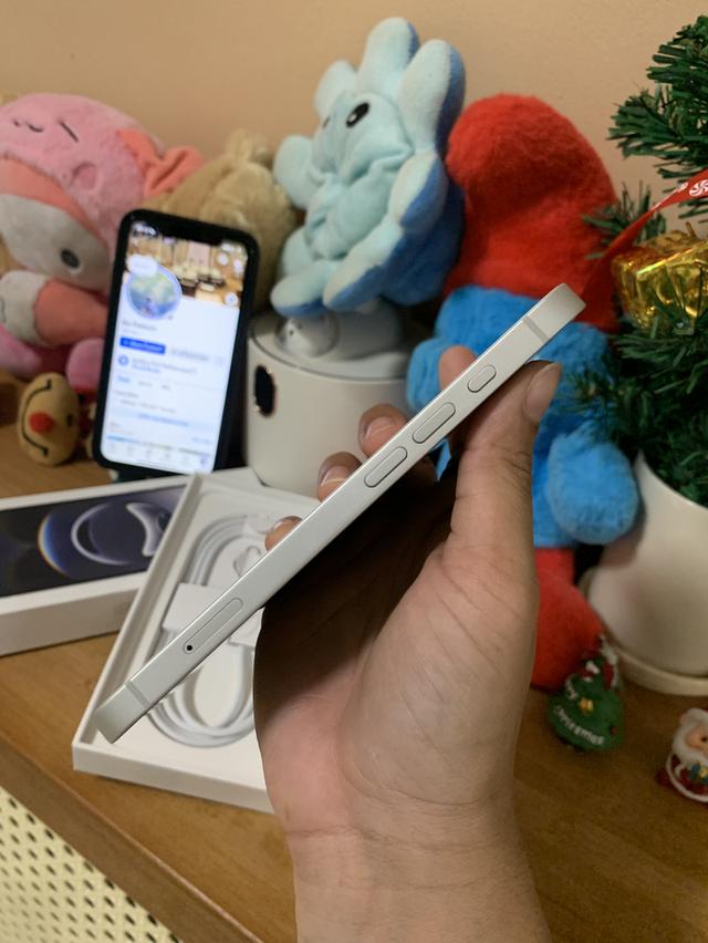 ðąiPhone 16e 128 GB āļŠāļĩāļāļēāļ§ !!!!!!!!