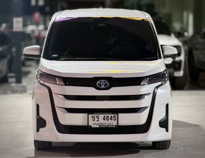 TOYOTA NOAH 1.8 HYBRID X WAGON 2024 รูปที่ 3