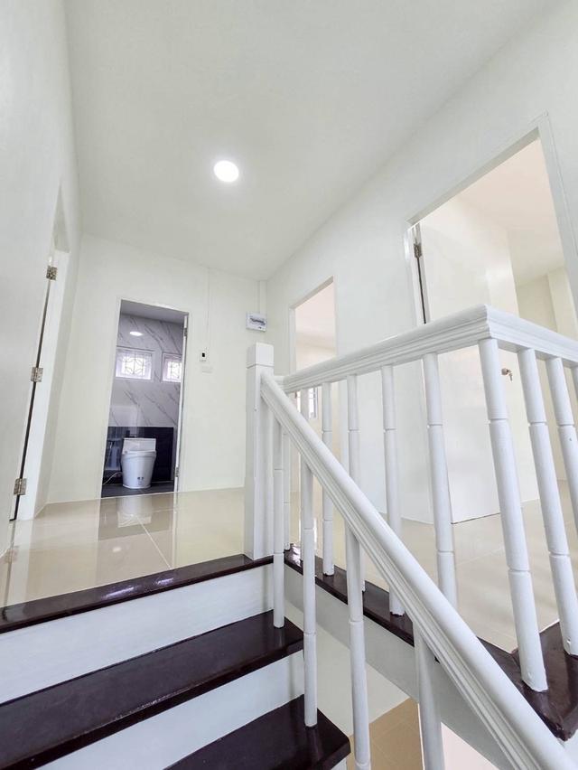 หมู่บ้านบุรีรมย์ คู้บอน 41บ้านแฝด รีโนเวทเนื้อที่ 37 ตร.ว.ทำเลคนตามหา 15