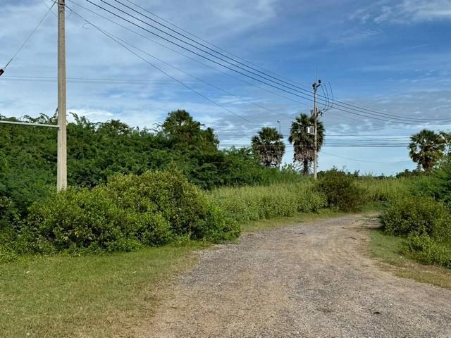 ขายที่ดิน 205 ตารางวา ตำบลหาดเจ้าสำราญ อำเภอเมืองเพชรบุรี จังหวัดเพชรบุรี ราคา 4,100,000 บาท 4