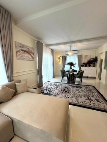 บ้านPool villa Villaggio3 ศรีนครินทร์บางนา 4 นอน full furnished ใกล้Megaบางนา พร้อมอยู่ 4