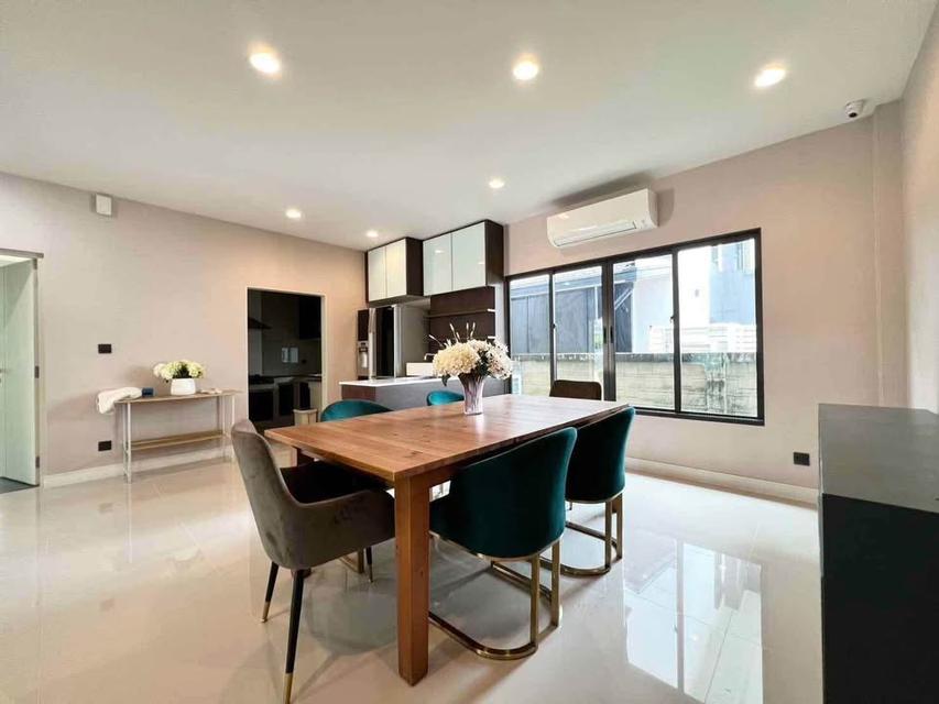 For rent 2-storey single house, Setthasiri, Krungthep Kreetha 7