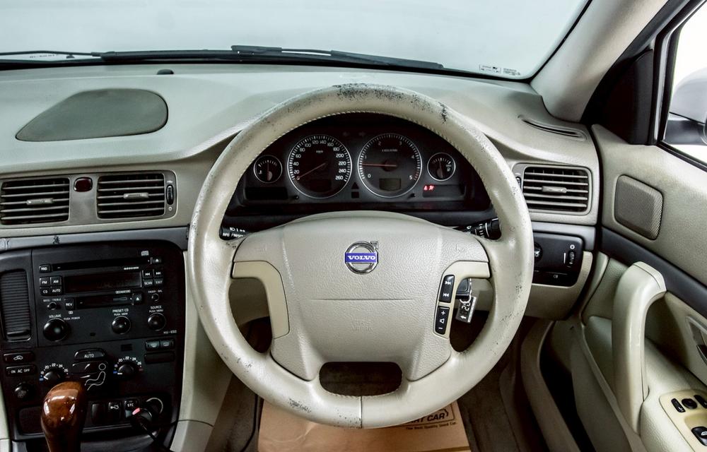  VOLVO S80 2.4 D5 2005  13