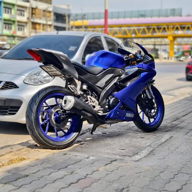 Yamaha R15 สีน้ำเงิน 2