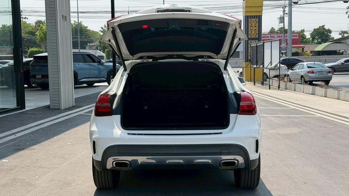 รหัสรถ KPV7036 2020 BENZ GLA 250 AMG Dynamic รูปที่ 12