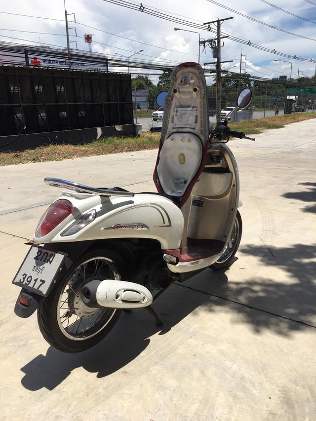 HONDA SCOOPY i 5