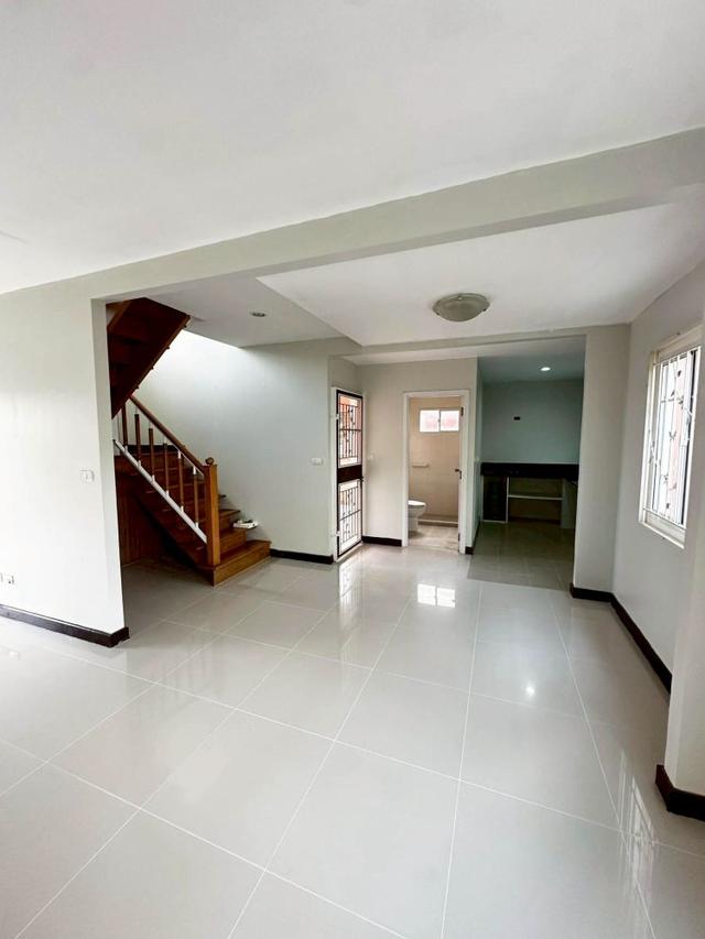 ขายบ้านเดี่ยว 2 ชั้น ขนาด 51 ตร.ว. หมู่บ้านภัสสร 28 กิ่งแก้ว - หนามแดง ใกล้สนามบินสุวรรณภูมิ  6