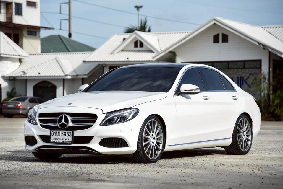 รหัสรถ 12AT5983 Mercedes-Benz C350e AMG Dynamic [w205] AT 2017