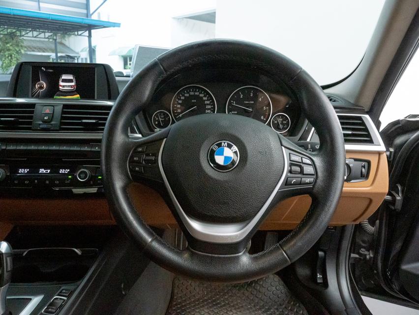 BMW (F30) 320d Luxury Line ปี 2016 เลขไมล์ 197,xxx กิโล 15