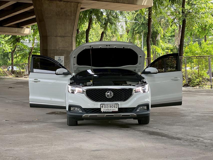 ขายรถ MG ZS 1.5D ปี 2018 สีขาว เกียร์ออโต้ 15