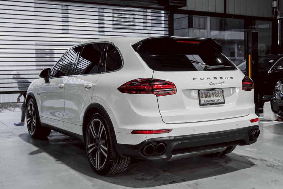 รหัสรถ 67GG4224 แต่งก็คุ้มมาก !! Porsche Cayenne 3.0 v6 Hybrid  ปี 2013 ปีแท้ 12