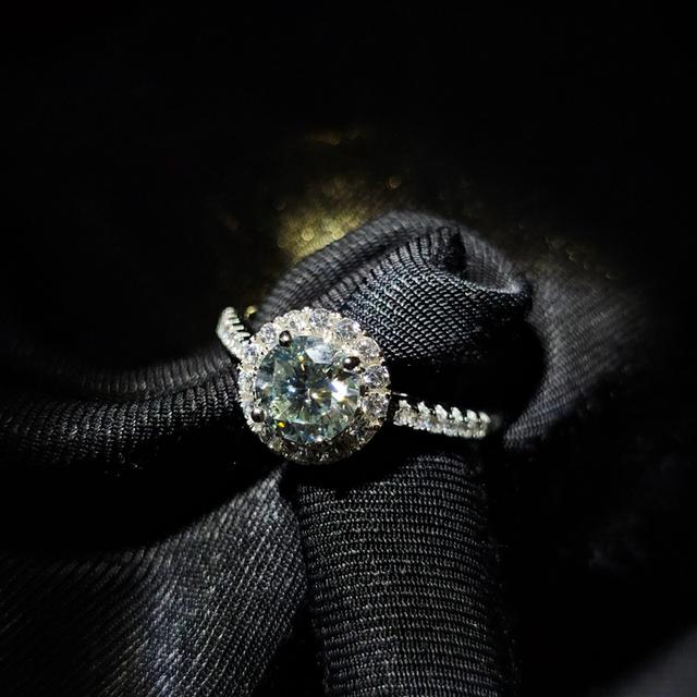 เพชรมีคุณภาพมากที่สุด ต้องปุอามี่ พระราม2 เท่านั้น สนใจสั่งซื้อได้เลย 9