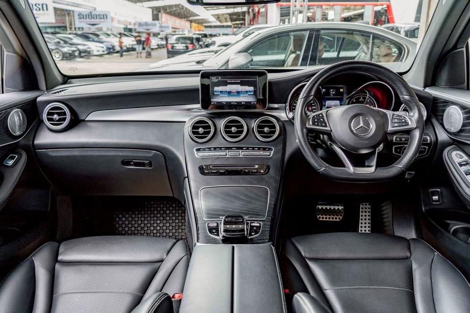 รหัสรถ NP929 BENZ GLC 250d 4MATIC AMG 2018 11