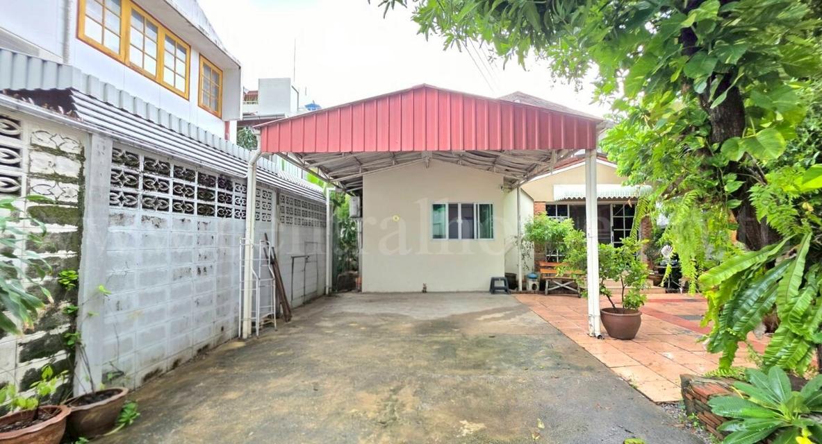 บ้านเดี่ยว สุขุมวิท 65 ซอยชัยพฤกษ์ ใกล้ BTS เอกมัย 5