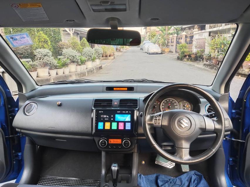 ขาย 11 Suzuki Swift 1.5 GL ตัว Top รูปที่ 6