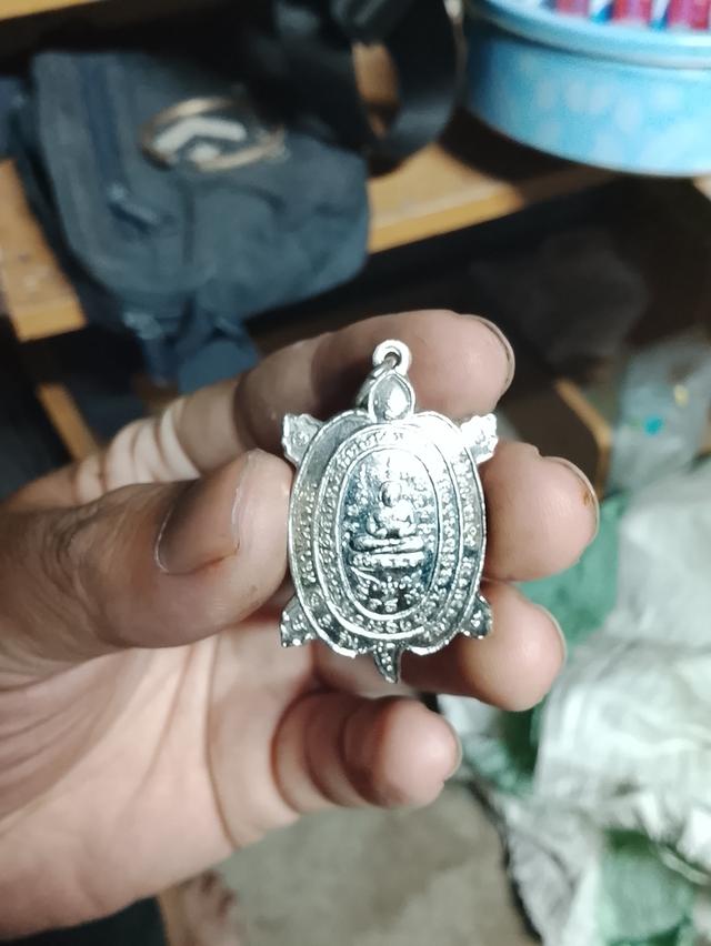 พระเครื่อง เต่าหลวงปู่หลิว