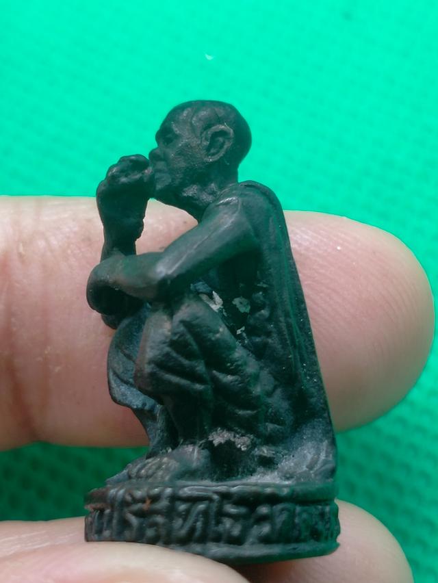 0163 รูปหล่อหลวงพ่อคูณ รุ่นบูรณะอุโบสถ วัดคงคาราม 4