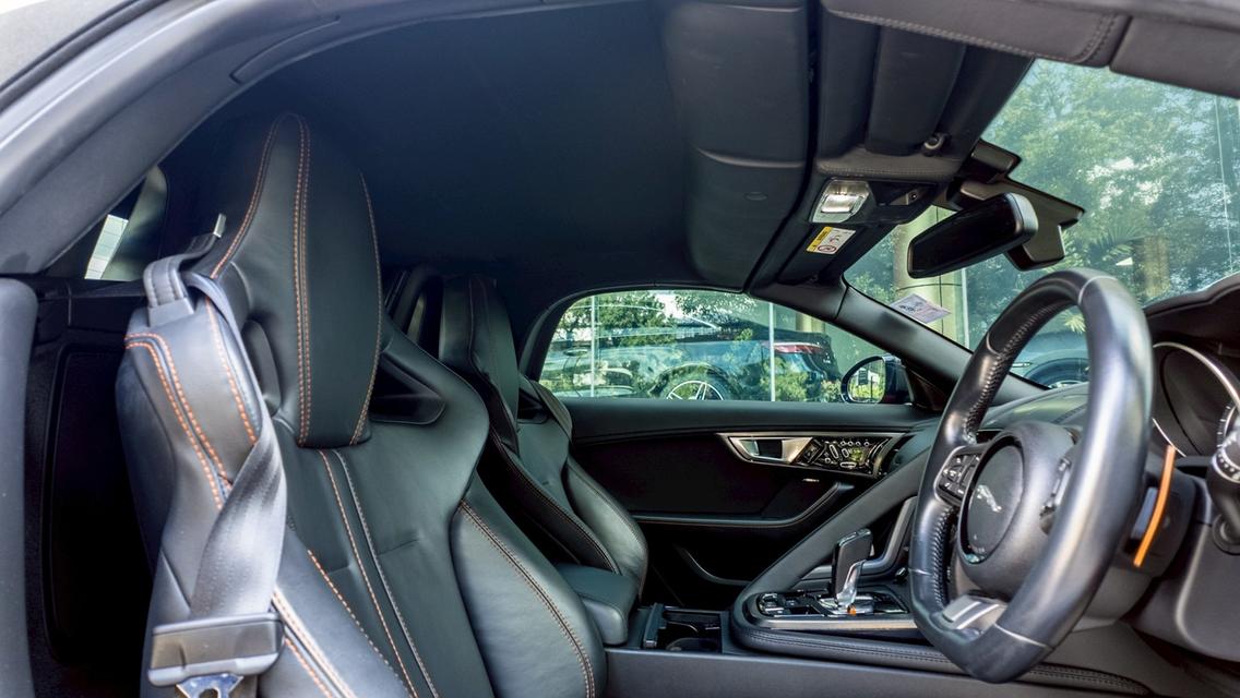 Jaguar F-Type S Convertible 2014 รูปที่ 11