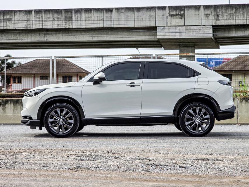 (แจ้งรหัสรถ CBLX717) HONDA HR-V 1.5 e:HEV RS 2022 รูปที่ 2