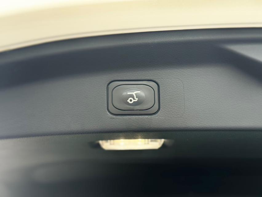 ขายรถมือสอง FORD EVEREST Wagon 4dr 12