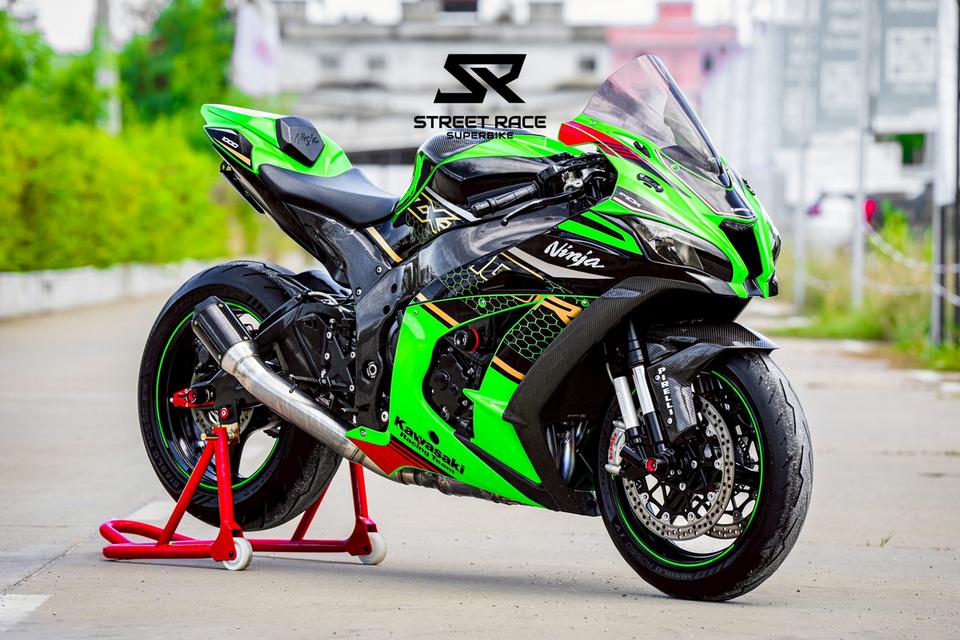 Ninja ZX-10R ปี 2021 ฝาแดง ลายรังผึ้ง ท่อแต่งเสียงโหด 💨 สายซิ่ง-สายสนามห้ามพลาด! 15