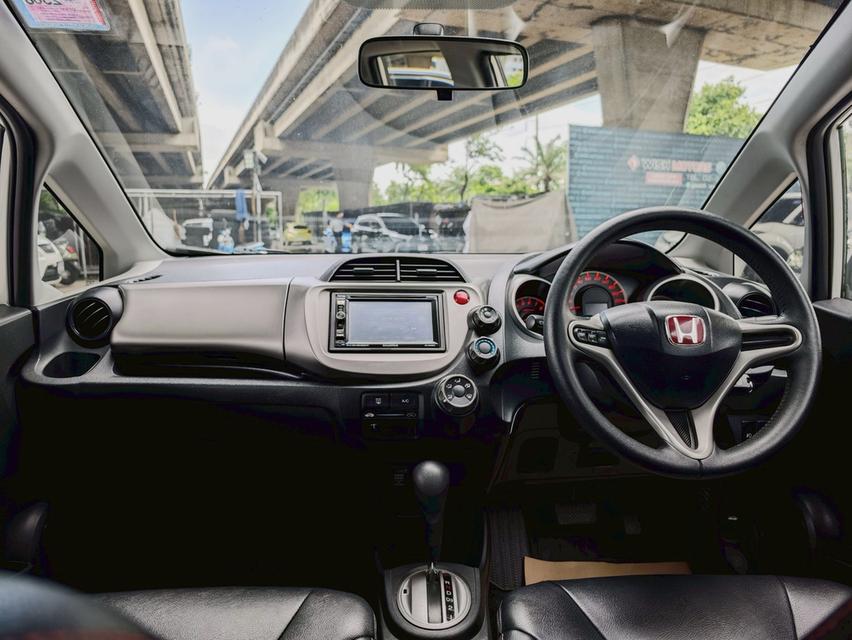 Honda Jazz 1.5 SV i-VTEC Auto ปี 2008  6